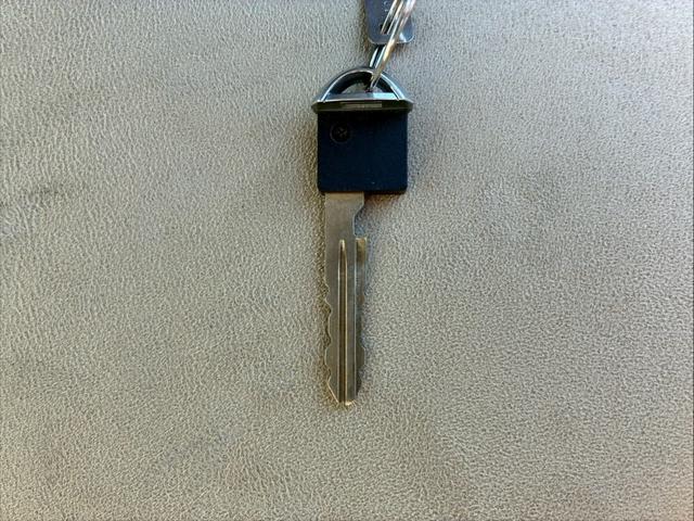 ティーダ １８Ｇ　フォグライト　電動格納ミラー　オートエアコン　半革シート　社外アルミホイール　ＥＴＣ　パワーステアリング　パワーウインドウ（39枚目）