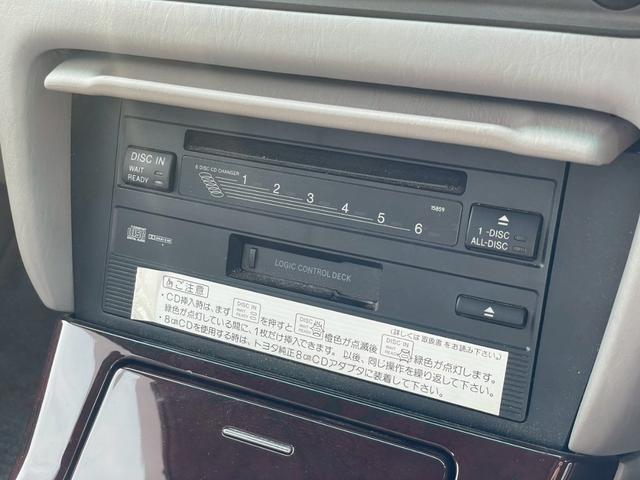 クラウン ロイヤルサルーン　プレミアム　ナビ／ＥＴＣ／クルーズコントロール／オートライト／電格ミラー／前席パワーシート／後席パワーシート／パワーウィンドウ／パワーステアリング／シガーソケット／純正アルミホイール（34枚目）