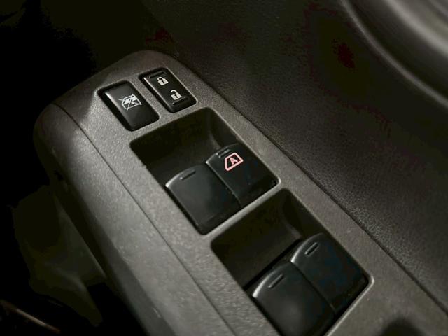 キューブ 15X FOUR インディゴ+プラズマ ユーザー買取車 車検令和9年3月まで ナビ TV オートエアコン ETC キーレス シートリフター ハロゲンヘッドランプ 電動格納ミラー(36枚目)