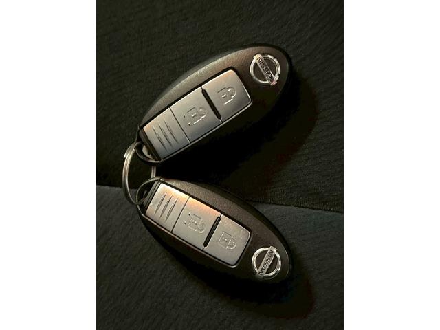 キューブ 15X FOUR インディゴ+プラズマ ユーザー買取車 車検令和9年3月まで ナビ TV オートエアコン ETC キーレス シートリフター ハロゲンヘッドランプ 電動格納ミラー(38枚目)