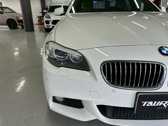 5シリーズ 528i Mスポーツパッケージ ユーザー買取車 本革シート ナビ バックカメラ 純正19インチアルミホイール  HIDヘッドライト オートエアコン ETC スマートキープッシュスタート(17枚目)