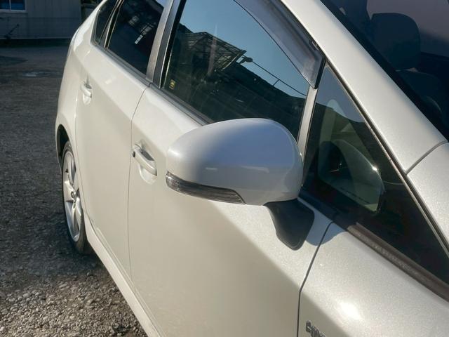 プリウス Sツーリングセレクション ユーザー買取車 純正ナビ TV バックカメラ 純正17インチアルミホイール LEDヘッドライト フォグライト ETC スマートキープッシュスタート(14枚目)