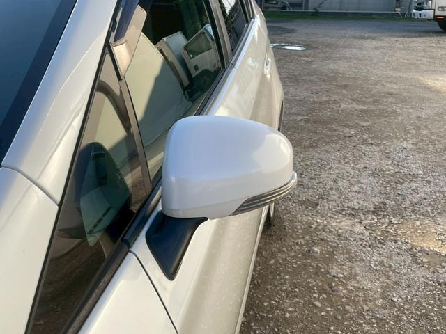 プリウス Sツーリングセレクション ユーザー買取車 純正ナビ TV バックカメラ 純正17インチアルミホイール LEDヘッドライト フォグライト ETC スマートキープッシュスタート(15枚目)