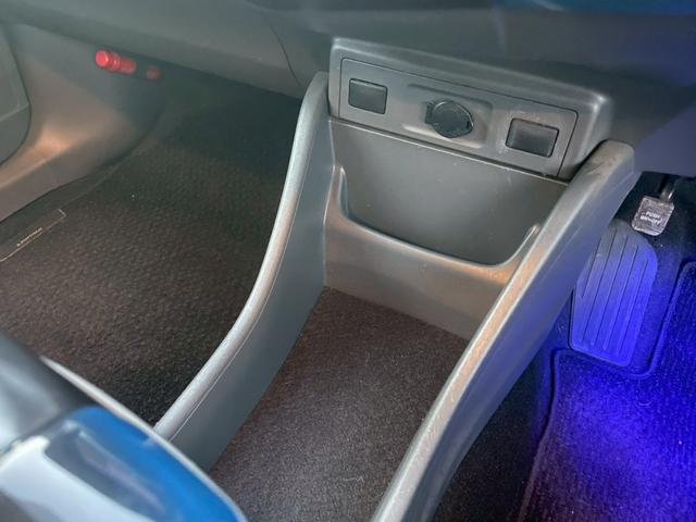 プリウスアルファ Sツーリングセレクション ユーザー買取車 純正ナビ TV バックカメラ 純正AW LEDヘッドライト ETC スマートキープッシュスタート スペアキー(41枚目)