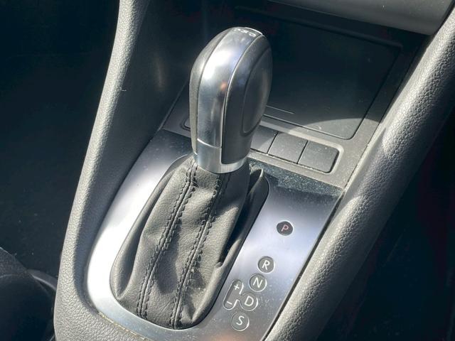 在庫車両は各展示場保管をしております。事前にご予約を頂ければご覧になりやすい場所にご準備をさせて頂きますので、ご来店前にはご連絡を頂ければ幸いです！