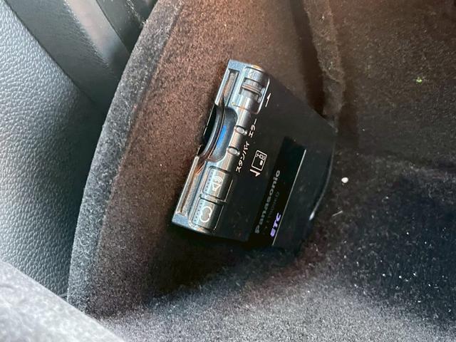 在庫車両は各展示場保管をしております。事前にご予約を頂ければご覧になりやすい場所にご準備をさせて頂きますので、ご来店前にはご連絡を頂ければ幸いです！