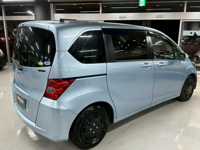 フリード G ジャストセレクション ユーザー買取車 ナビ TV バックカメラ パワースライドドア オートエアコン キーレス 車検R9年4月まで(6枚目)