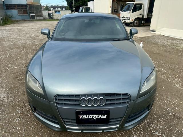 TTクーペ 2.0TFSI ナビ バックカメラ 純正17インチアルミホイール オートエアコン オートライト レベライザー パワーウィンドウ パワーステアリング(3枚目)