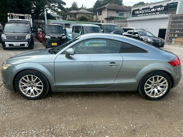 TTクーペ 2.0TFSI ナビ バックカメラ 純正17インチアルミホイール オートエアコン オートライト レベライザー パワーウィンドウ パワーステアリング(9枚目)