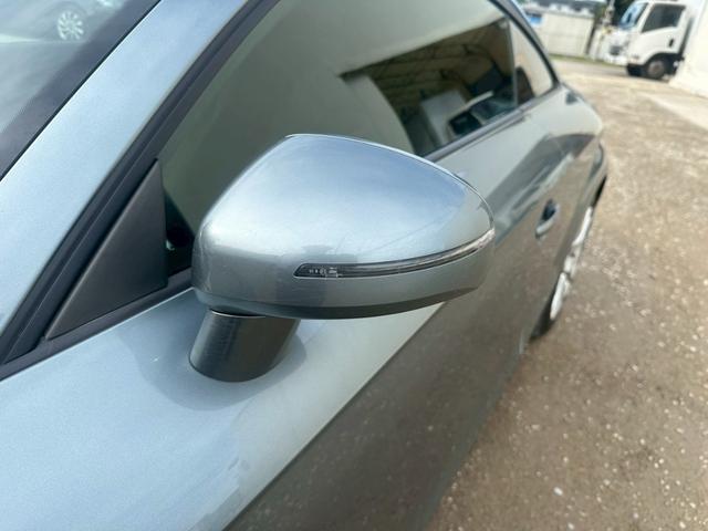 TTクーペ 2.0TFSI ナビ バックカメラ 純正17インチアルミホイール オートエアコン オートライト レベライザー パワーウィンドウ パワーステアリング(11枚目)