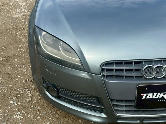 TTクーペ 2.0TFSI ナビ バックカメラ 純正17インチアルミホイール オートエアコン オートライト レベライザー パワーウィンドウ パワーステアリング(12枚目)