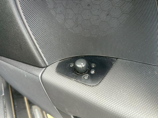 TTクーペ 2.0TFSI ナビ バックカメラ 純正17インチアルミホイール オートエアコン オートライト レベライザー パワーウィンドウ パワーステアリング(47枚目)