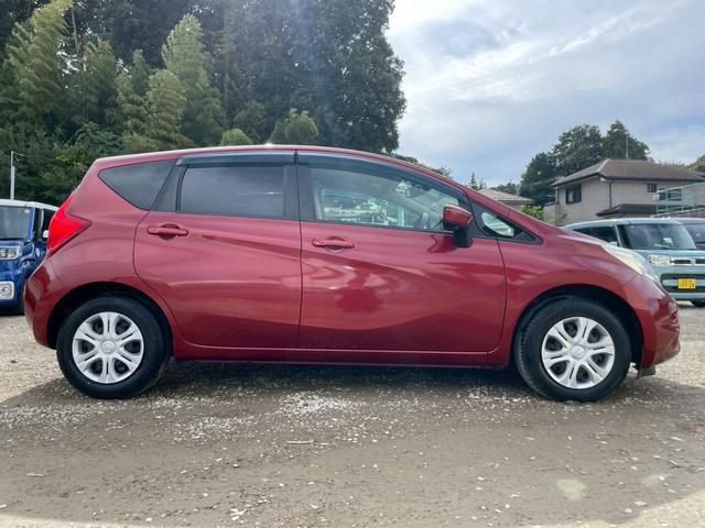 ノート Ｘ　車検令和８年９月　ナビ　全周囲カメラ　ＴＶ　オートエアコン　ＥＴＣ　スマートキー　アイドリングストップ　衝突被害軽減ブレーキ　アクセサリーソケット　プッシュスタート（10枚目）