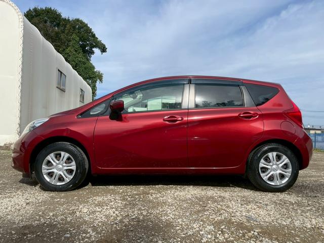 ノート Ｘ　車検令和８年９月　ナビ　全周囲カメラ　ＴＶ　オートエアコン　ＥＴＣ　スマートキー　アイドリングストップ　衝突被害軽減ブレーキ　アクセサリーソケット　プッシュスタート（14枚目）