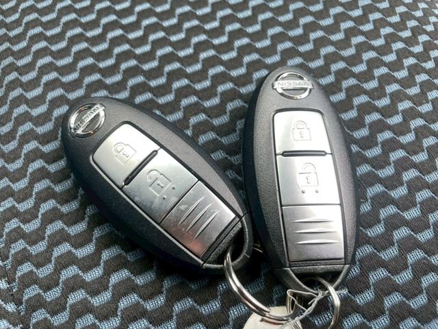 ノート Ｘ　車検令和８年９月　ナビ　全周囲カメラ　ＴＶ　オートエアコン　ＥＴＣ　スマートキー　アイドリングストップ　衝突被害軽減ブレーキ　アクセサリーソケット　プッシュスタート（37枚目）