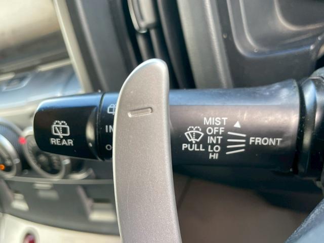 デリカD:5 C2 G ナビパッケージ ユーザー買取車 ナビ バックカメラ サイドカメラ 純正18インチアルミホイール HIDヘッドライト オートエアコン 両側電動パワースライドドア(31枚目)