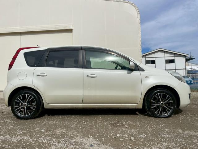 ノート 15X 車検令和8年7月 ナビ 社外15インチアルミホイール レベライザー マニュアルエアコン ETC パワーウィンドウ パワーステアリング(10枚目)