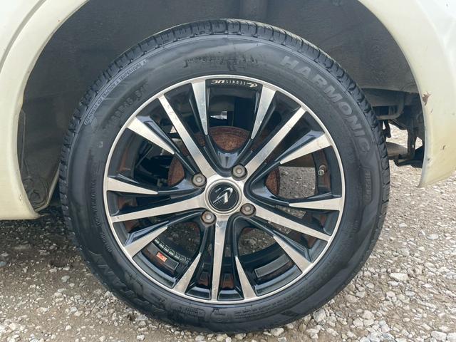 ノート 15X 車検令和8年7月 ナビ 社外15インチアルミホイール レベライザー マニュアルエアコン ETC パワーウィンドウ パワーステアリング(19枚目)