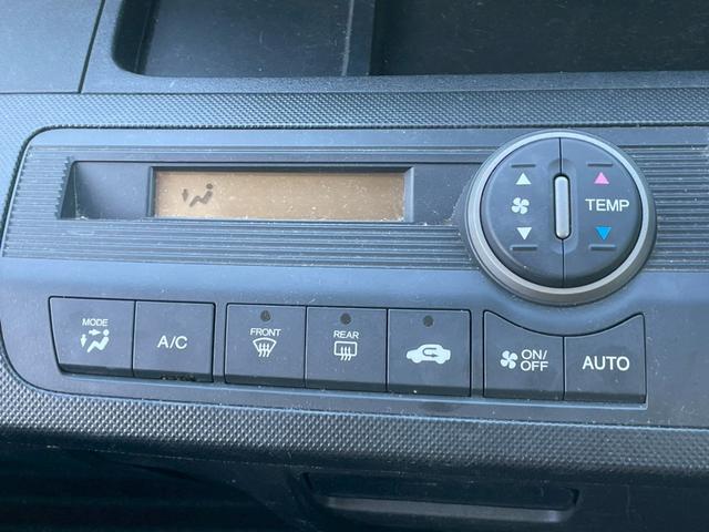 在庫車両は各展示場保管をしております。事前にご予約を頂ければご覧になりやすい場所にご準備をさせて頂きますので、ご来店前にはご連絡を頂ければ幸いです！