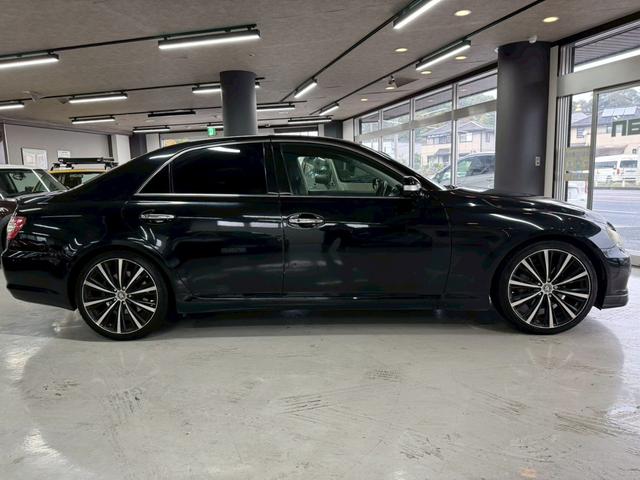 自社販売を前提とした直販システムにより、中間マージンを徹底的にカット。他社買取業者よりも高額な査定額にて買取が可能です。下取車のご相談も是非、お任せください！