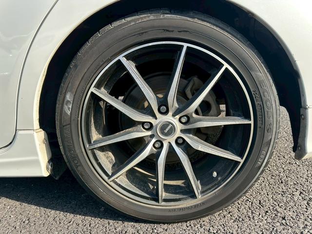 プリウスアルファ S チューン ブラック ユーザー買取車 ナビ TV バックカメラ モデリスタエアロ AW LED ETC スマートキ―プッシュスタート(20枚目)