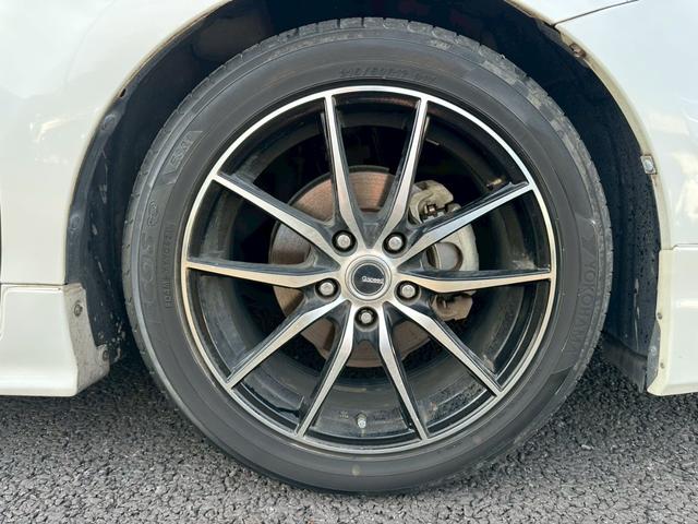 プリウスアルファ S チューン ブラック ユーザー買取車 ナビ TV バックカメラ モデリスタエアロ AW LED ETC スマートキ―プッシュスタート(22枚目)