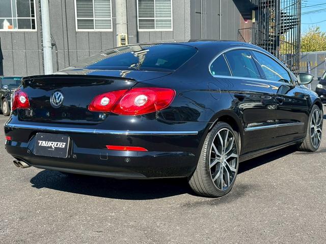 パサートＣＣ ２．０ＴＳＩ　革シート　純正ナビ　バックカメラ　テレビ　アルミホイール　１９インチ　エアコン　ＥＴＣ　プッシュスタート　スマートキー　パワーウィンドウ（7枚目）