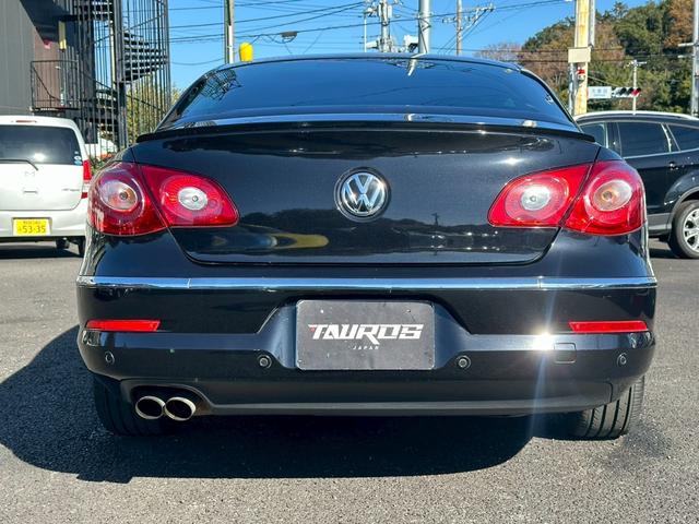 パサートＣＣ ２．０ＴＳＩ　革シート　純正ナビ　バックカメラ　テレビ　アルミホイール　１９インチ　エアコン　ＥＴＣ　プッシュスタート　スマートキー　パワーウィンドウ（8枚目）