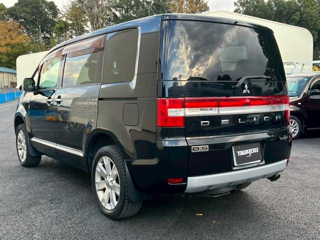 デリカD:5 シャモニー 本革 純正ナビ 両側パワースライドドア バックカメラ テレビ 純正アルミ LEDヘッドライト オートエアコン キーレス パワステ(13枚目)