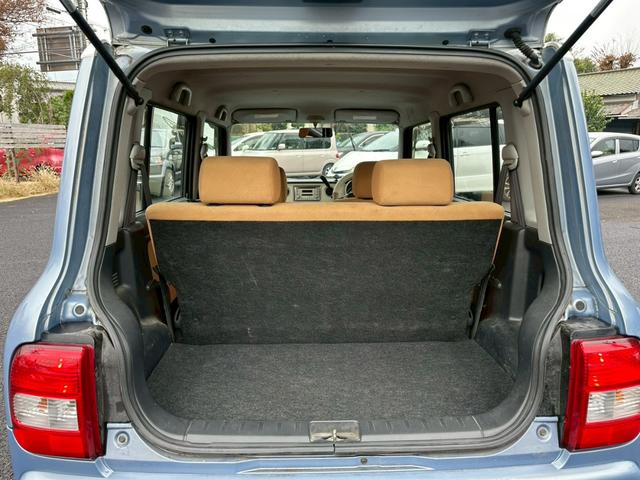 アルトラパン Ｘ２　社外１４インチアルミホイール　ＨＩＤヘッドライト　マニュアルエアコン　キーレス　パワーステアリング　パワーウィンドウ　エアバッグ（25枚目）