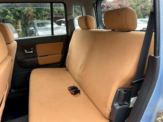 アルトラパン Ｘ２　社外１４インチアルミホイール　ＨＩＤヘッドライト　マニュアルエアコン　キーレス　パワーステアリング　パワーウィンドウ　エアバッグ（41枚目）