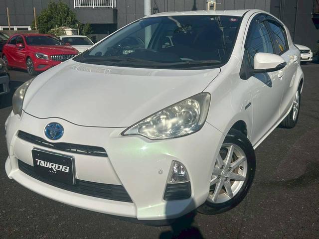 アクア Ｓ　ナビ　テレビ　バックモニター　ＥＴＣ　オートエアコン　スマートキープッシュスタート　電動格納ミラー　ライトレベライザー　純正１５インチアルミホイール（2枚目）