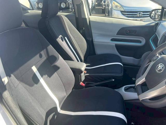 アクア Ｓ　ナビ　テレビ　バックモニター　ＥＴＣ　オートエアコン　スマートキープッシュスタート　電動格納ミラー　ライトレベライザー　純正１５インチアルミホイール（14枚目）