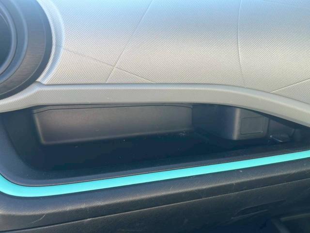 アクア Ｓ　ナビ　テレビ　バックモニター　ＥＴＣ　オートエアコン　スマートキープッシュスタート　電動格納ミラー　ライトレベライザー　純正１５インチアルミホイール（35枚目）