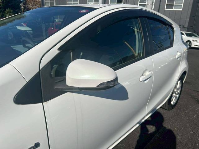 アクア Ｓ　ナビ　テレビ　バックモニター　ＥＴＣ　オートエアコン　スマートキープッシュスタート　電動格納ミラー　ライトレベライザー　純正１５インチアルミホイール（37枚目）