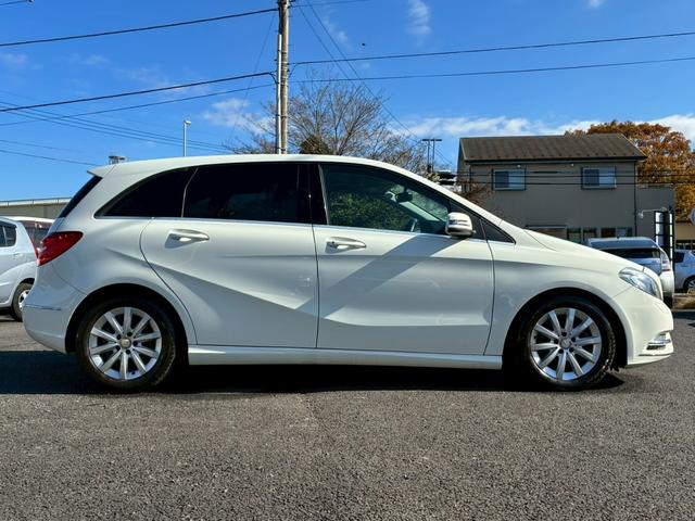 Bクラス B180 ナビ テレビ バックモニター プッシュスタート オートエアコン ETC 純正アルミホイール ブラインドスポットモニター ウインカーミラー(10枚目)