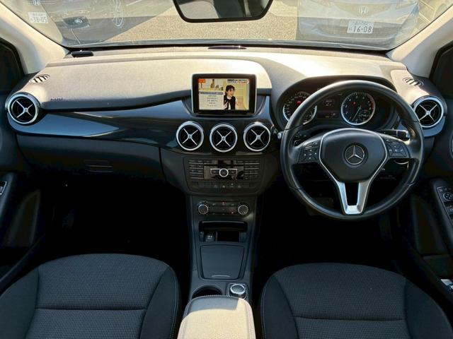 Bクラス B180 ナビ テレビ バックモニター プッシュスタート オートエアコン ETC 純正アルミホイール ブラインドスポットモニター ウインカーミラー(21枚目)