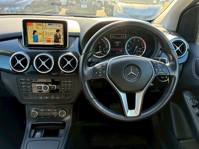 Bクラス B180 ナビ テレビ バックモニター プッシュスタート オートエアコン ETC 純正アルミホイール ブラインドスポットモニター ウインカーミラー(22枚目)