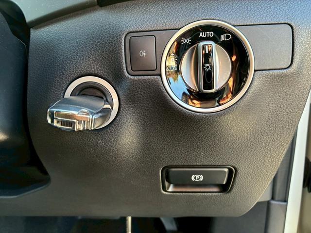 Bクラス B180 ナビ テレビ バックモニター プッシュスタート オートエアコン ETC 純正アルミホイール ブラインドスポットモニター ウインカーミラー(33枚目)