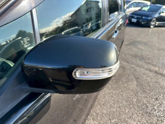 ラフェスタ 　ナビ　テレビ　バックモニター　オートエアコン　パドルシフト　両側パワースライドドア　オートライト　電動格納ミラー　１７インチ社外アルミホイール（22枚目）