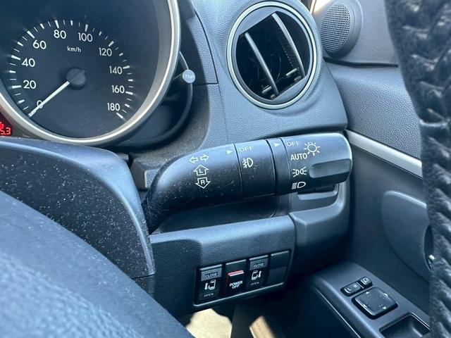 ラフェスタ 　ナビ　テレビ　バックモニター　オートエアコン　パドルシフト　両側パワースライドドア　オートライト　電動格納ミラー　１７インチ社外アルミホイール（32枚目）