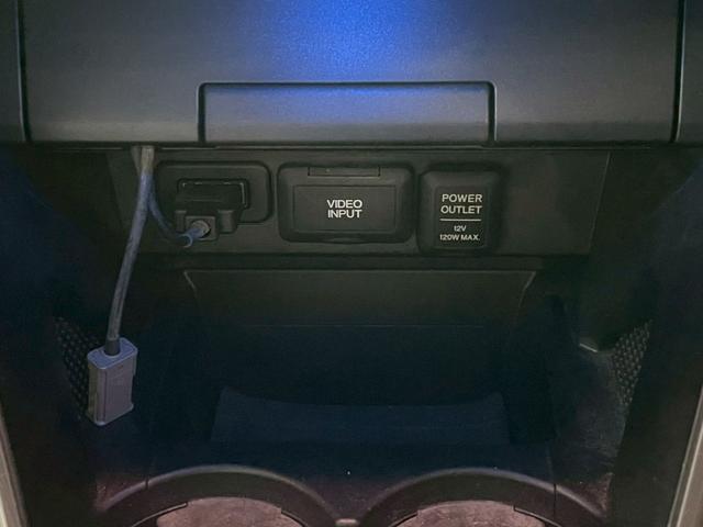 ＣＲ－Ｚ α　ワンオーナー　純正ナビ　純正エアロ　純正アルミ１７インチ　リアカメラ　スマートキー　パワーステアリング　パワーウィンドウ（50枚目）