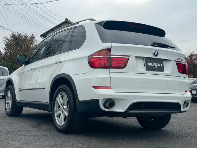 Ｘ５ 　ｘＤｒｉｖｅ　３５ｉ　ナビ　テレビ　バックモニター　サンルーフ　プッシュスタート　オートエアコン　純正１８インチアルミホイール（13枚目）