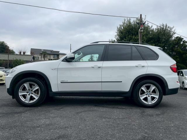 Ｘ５ 　ｘＤｒｉｖｅ　３５ｉ　ナビ　テレビ　バックモニター　サンルーフ　プッシュスタート　オートエアコン　純正１８インチアルミホイール（14枚目）