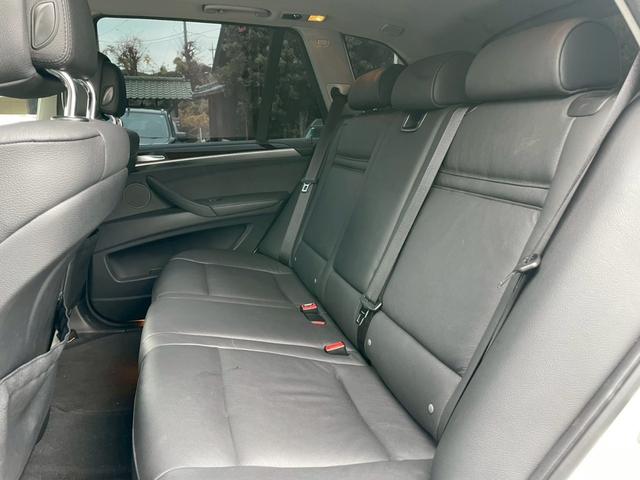 Ｘ５ 　ｘＤｒｉｖｅ　３５ｉ　ナビ　テレビ　バックモニター　サンルーフ　プッシュスタート　オートエアコン　純正１８インチアルミホイール（18枚目）