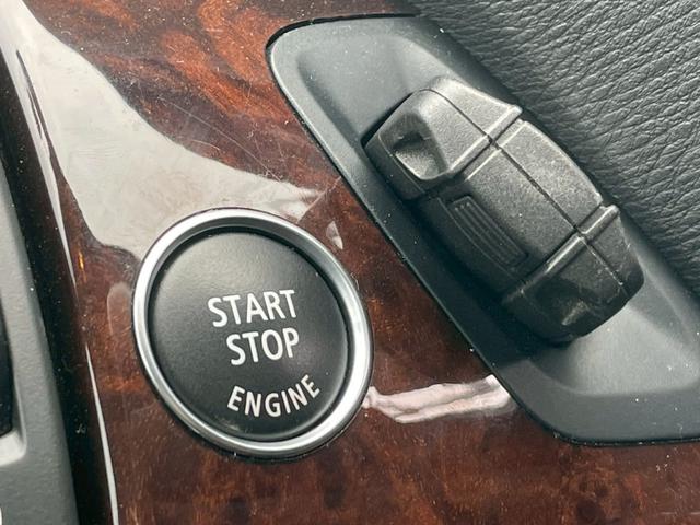 Ｘ５ 　ｘＤｒｉｖｅ　３５ｉ　ナビ　テレビ　バックモニター　サンルーフ　プッシュスタート　オートエアコン　純正１８インチアルミホイール（29枚目）