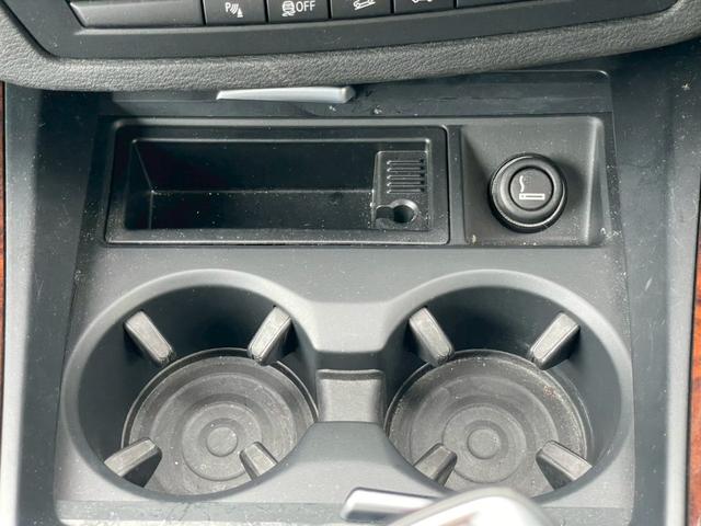 Ｘ５ 　ｘＤｒｉｖｅ　３５ｉ　ナビ　テレビ　バックモニター　サンルーフ　プッシュスタート　オートエアコン　純正１８インチアルミホイール（41枚目）