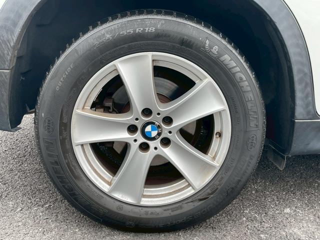 Ｘ５ 　ｘＤｒｉｖｅ　３５ｉ　ナビ　テレビ　バックモニター　サンルーフ　プッシュスタート　オートエアコン　純正１８インチアルミホイール（52枚目）