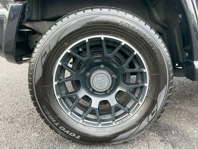 ジムニーシエラ ＪＣ　ゲレンデ仕様　社外ナビ　リアカメラ　社外アルミ１６インチ　ＨＩＤヘッドライト　ＥＴＣ　スマートキープッシュスタート　ワンオーナー（18枚目）