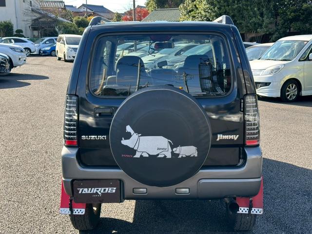 ジムニー ランドベンチャー　ナビ　ＴＶ　バックカメラ　純正１６インチアルミホイール　ＥＴＣ　リモコンキー　　ハーフレザーシート　ドライブレコーダー　Ｂｌｕｅｔｏｏｔｈ（10枚目）